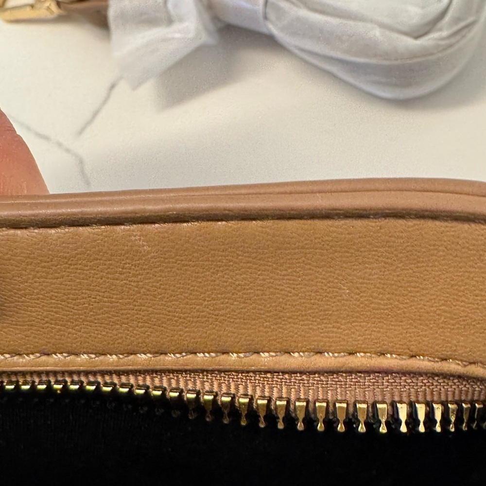 Melie Bianco Jennie Tan Vegan Leather Purse - Picture 11 of 16